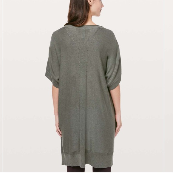 Lululemon Be at Ease poncho NWOT - Picture 2 of 5